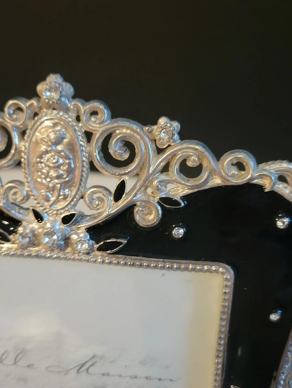 Belle Maison Glam Fancy Elegant 4 x 6 Austrain Crystals Frame